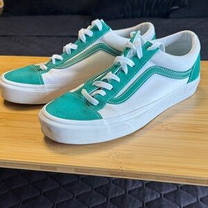 White and green Women's Vans